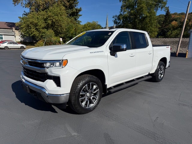 2022 Chevrolet Silverado 1500 LT (2FL)
