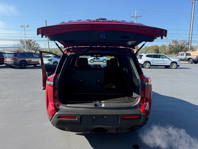 2023 Nissan Pathfinder Rock Creek