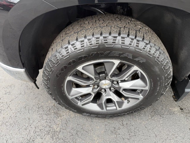 2022 Chevrolet Silverado 1500 LT (2FL)