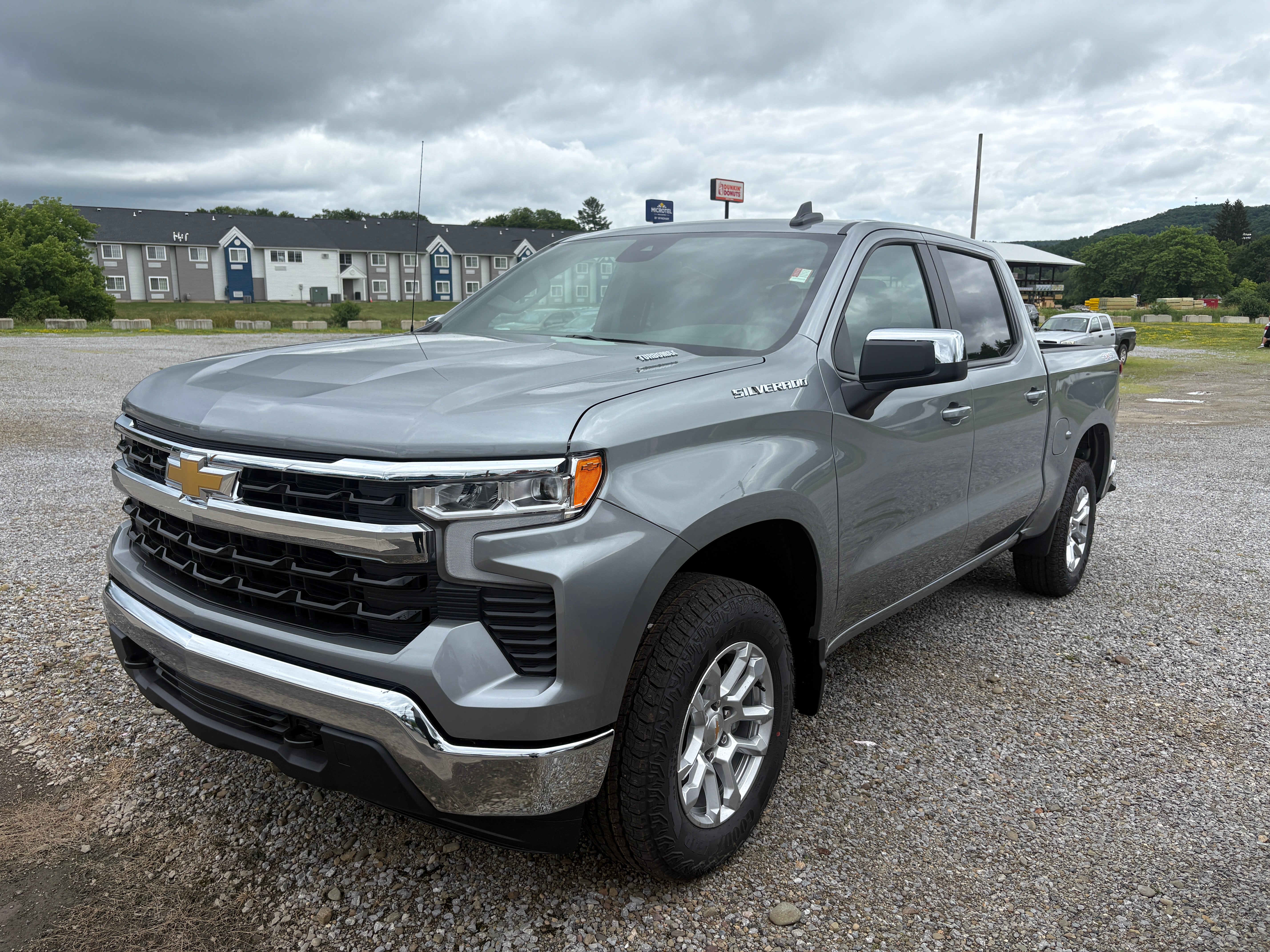 2026 Chevrolet Silverado 1500 LT (2FL)