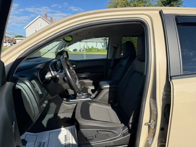 2022 GMC Canyon 4WD AT4 w/Cloth