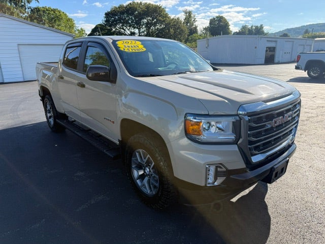2022 GMC Canyon 4WD AT4 w/Cloth