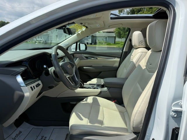 2022 Cadillac XT5 AWD Premium Luxury