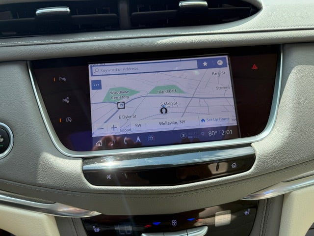 2022 Cadillac XT5 AWD Premium Luxury