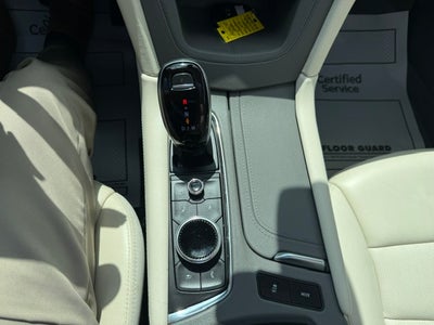 2022 Cadillac XT5 AWD Premium Luxury
