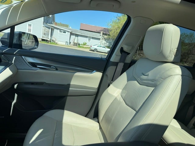 2021 Cadillac XT5 AWD Premium Luxury