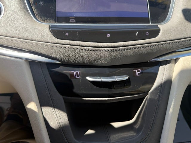 2021 Cadillac XT5 AWD Premium Luxury