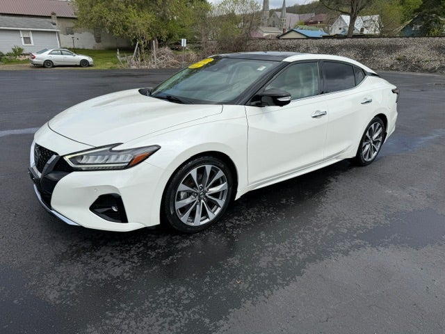 2022 Nissan Maxima Platinum