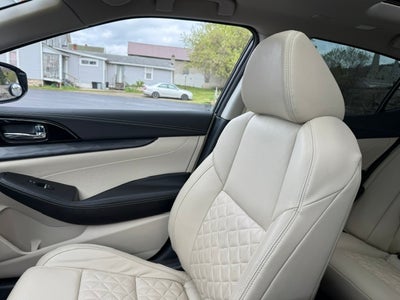 2022 Nissan Maxima Platinum