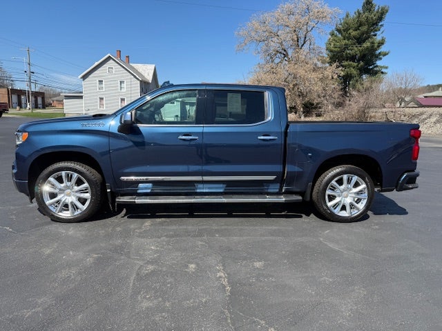 2022 Chevrolet Silverado 1500 High Country
