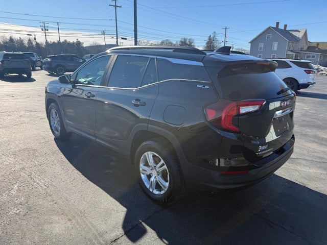 2022 GMC Terrain SLE