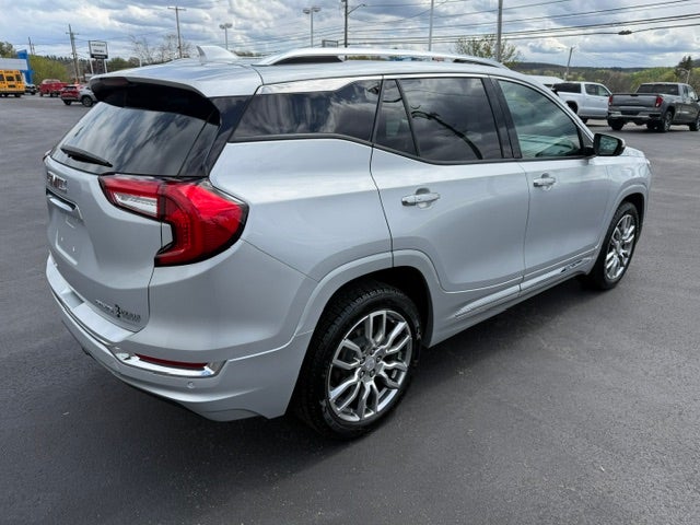 2022 GMC Terrain Denali