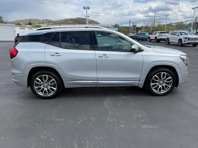 2022 GMC Terrain Denali