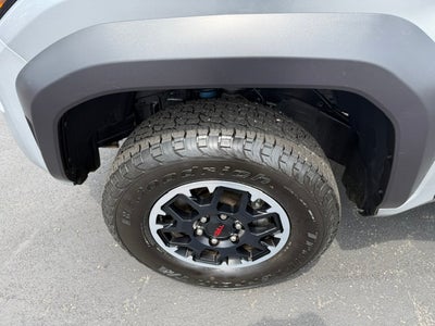 2024 Toyota Tacoma 4WD SR5