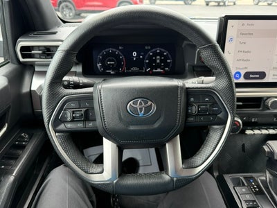 2024 Toyota Tacoma 4WD SR5