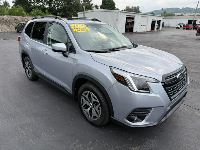 2024 Subaru Forester Premium