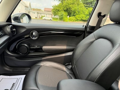 2022 MINI Hardtop 2 Door Cooper